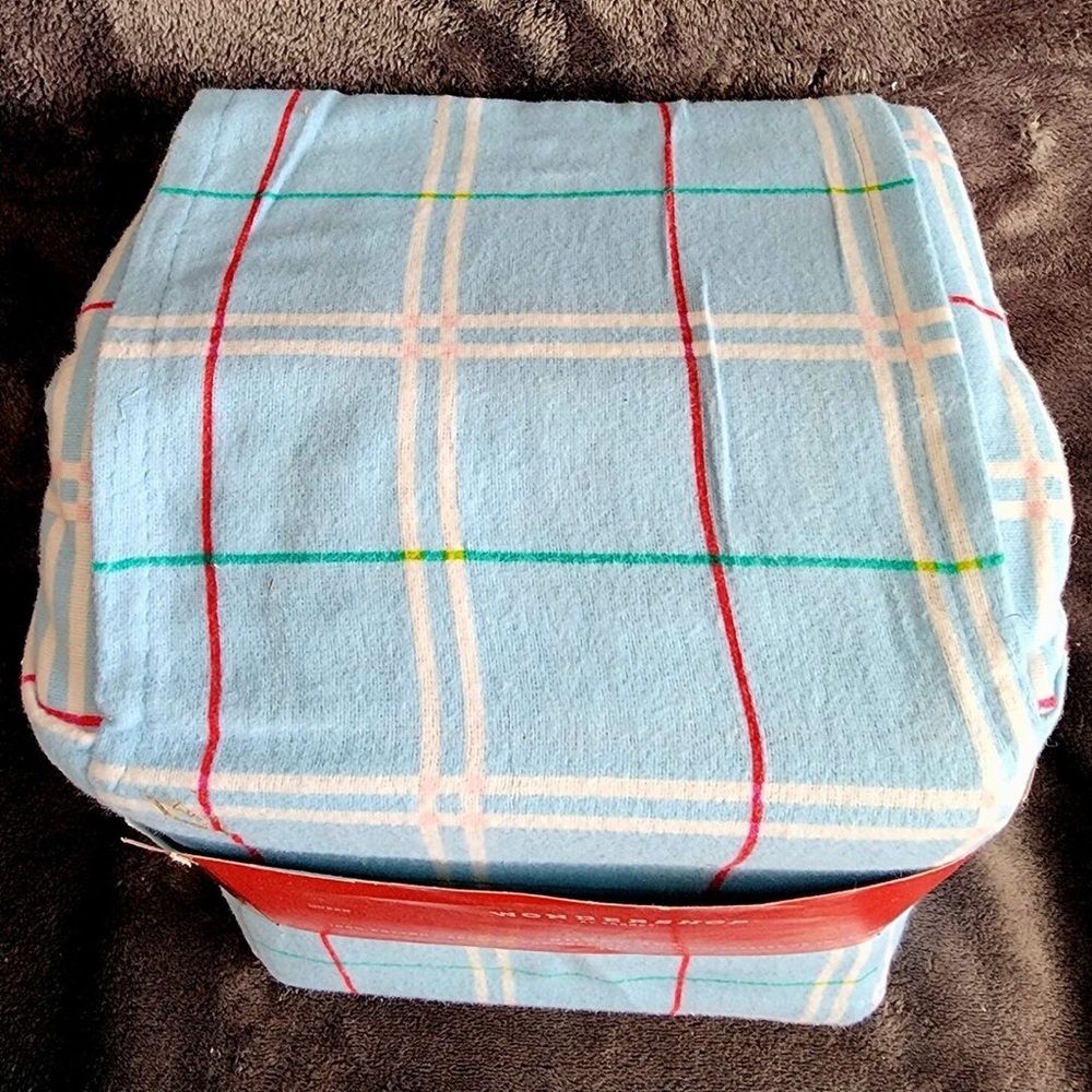 Target’s wondershop blue/white/red plaid sheet set (2 sheets and 2 pillowcases)